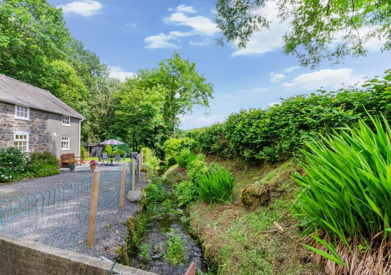 Gors Villa Llanfair Caereinion Exterior photo
